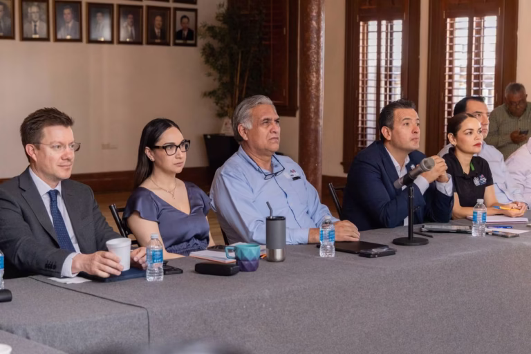 PHOTO-2025-04-14-15-00-45