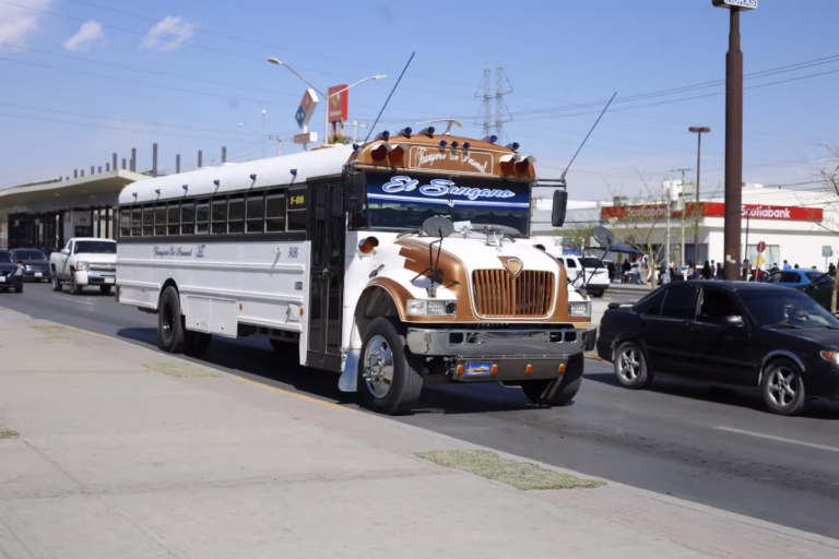 TRANSPORTE JUAREZ AUTOBUS CAMIONES