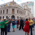 baile abuelos centro plaza color cuu