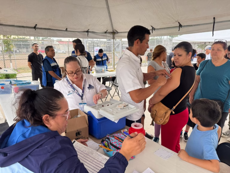 WhatsApp Image 2025-08-27 at 11.59.22 (1)