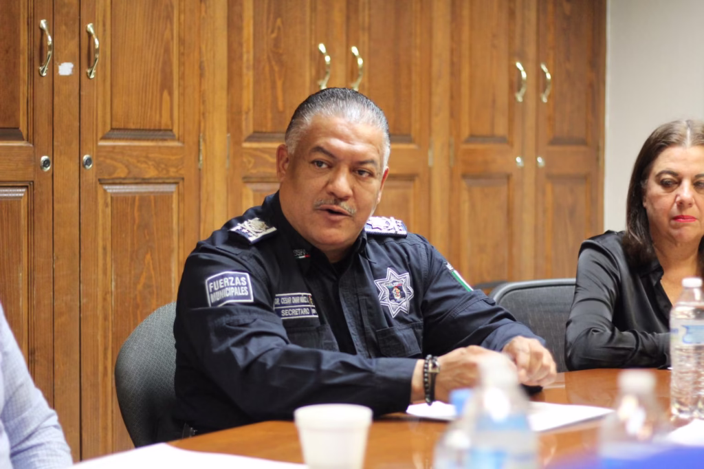 cesar omar muñoz