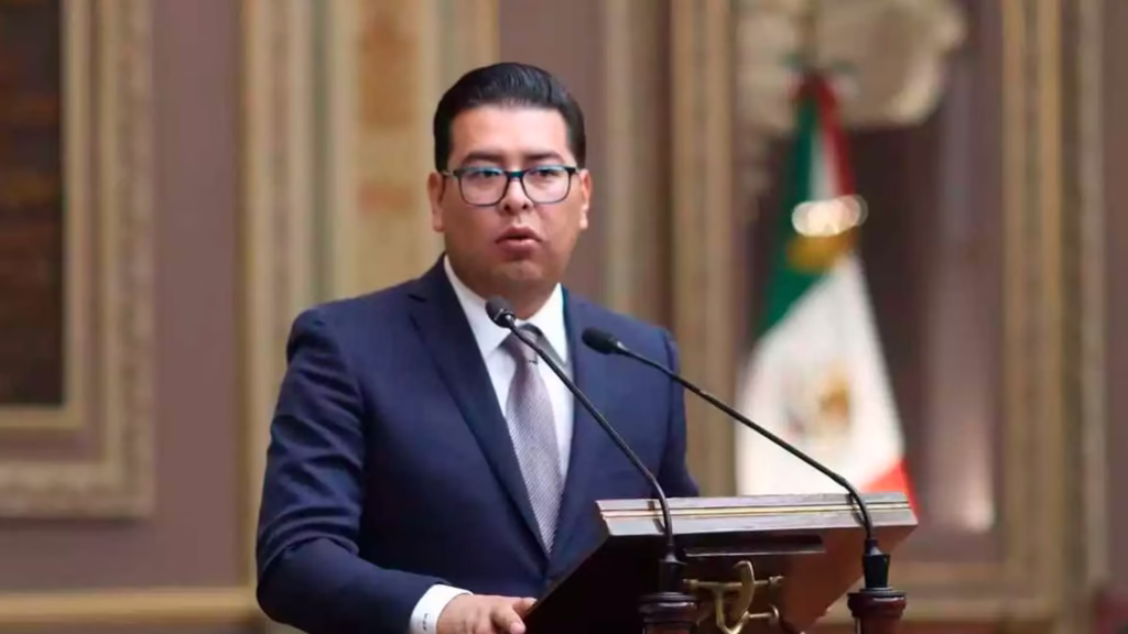 nestor-camarillo