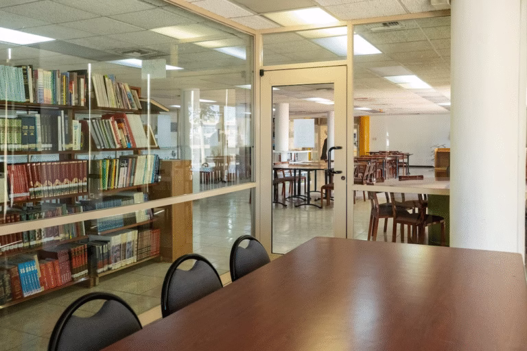 otra_bib_8942_g_72738