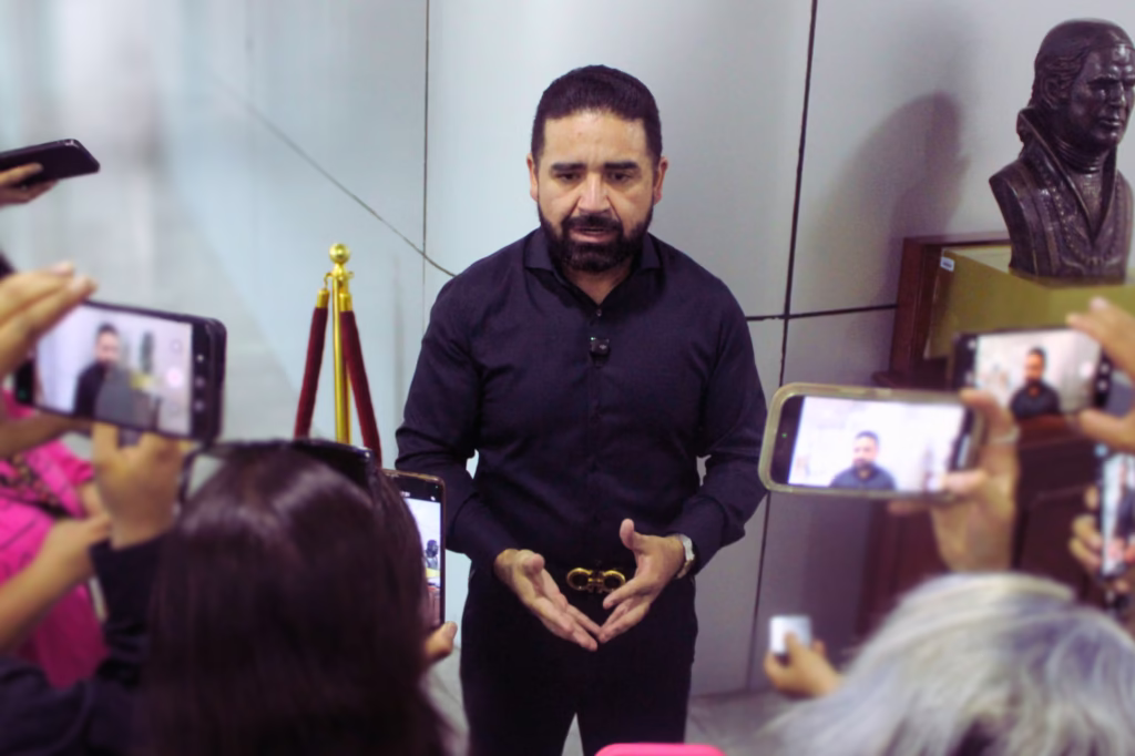 Imagen de WhatsApp 2025-10-27 a las 10.59.01_4d7efe30