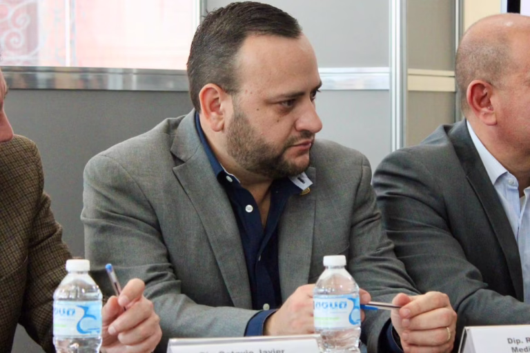 WhatsApp Image 2025-12-01 at 09.06.53