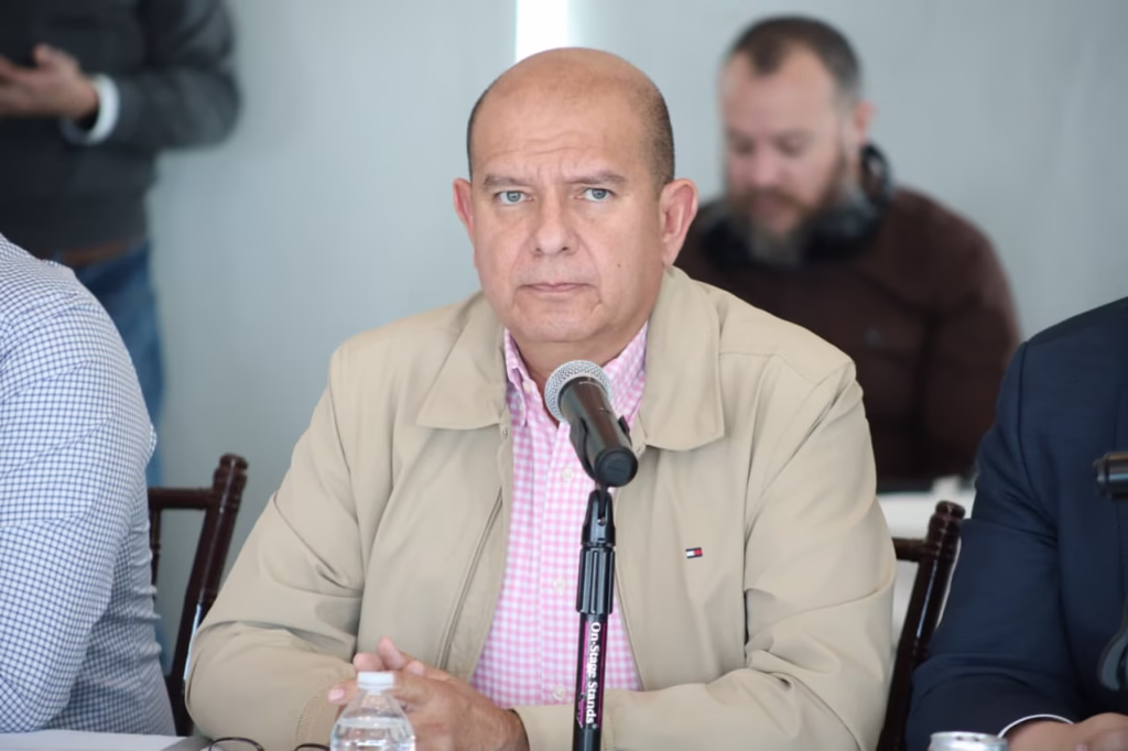 CUAUHTEMOC ESTRADA CONGRESO SERIO