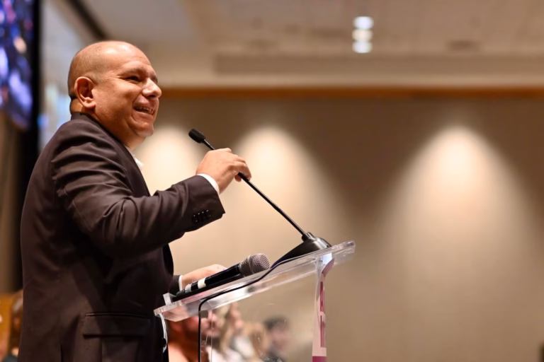 cuauhtemoc estrada podio discurso positivo archivo