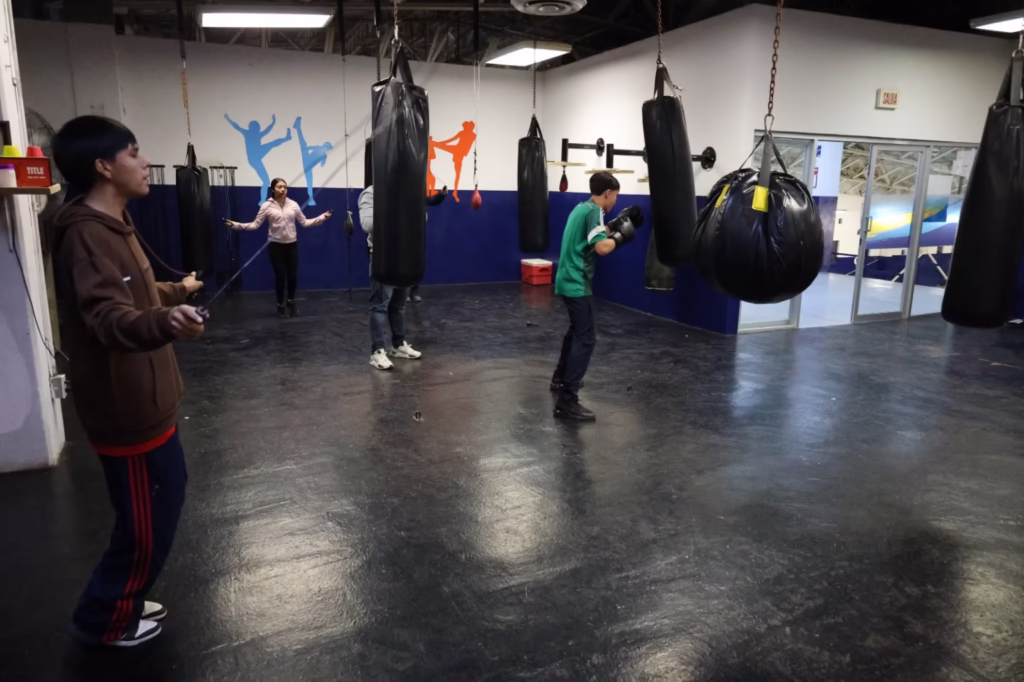 1000498351-1536x1023