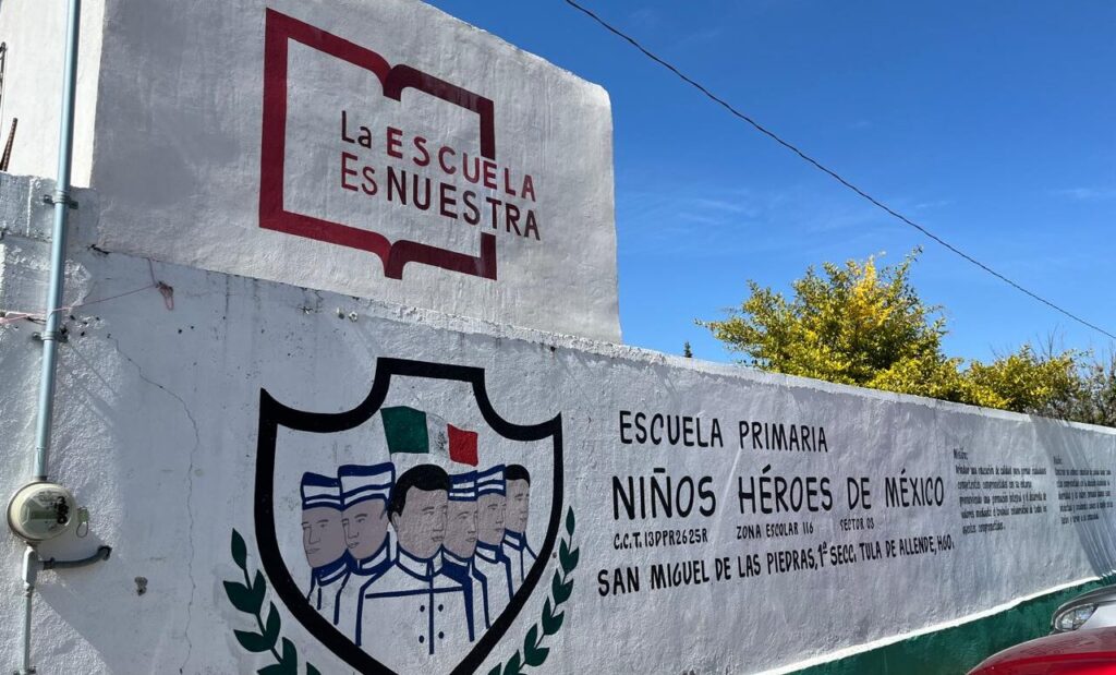 la escuela es nuestra