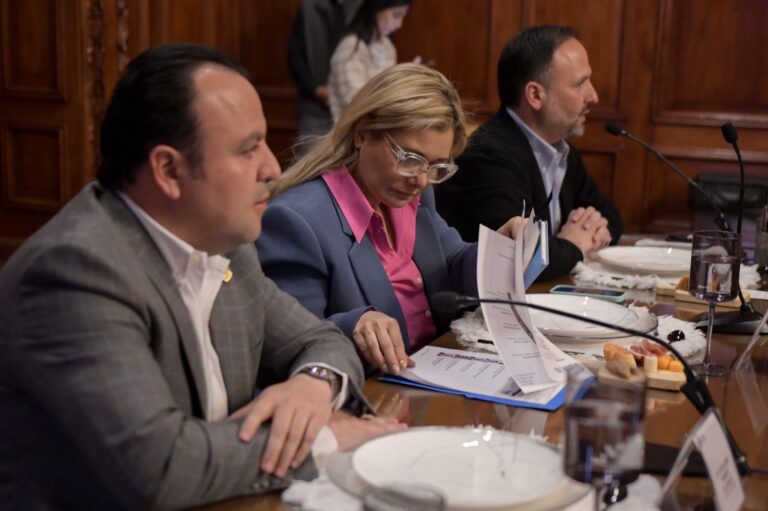 f5331cc1-f90f-455e-a98a-07511b9bd27e