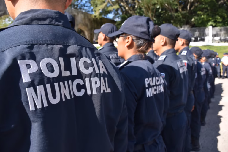 POLICIA