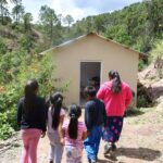 Sierra tarahumara ramuri una mujer vivienda rural menor